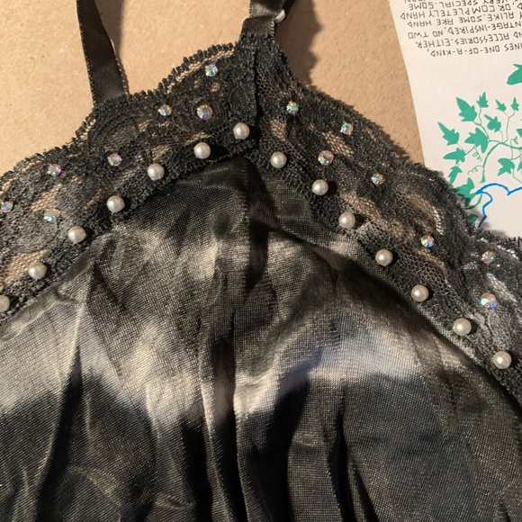 Mixed Lot Early 2000s Pre-owned Tops - Urban Outfitters and H&M - Size S & XS - Picture 7 of 15